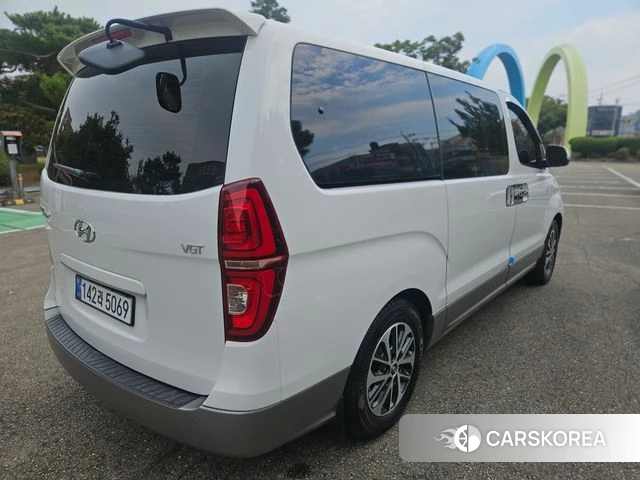 Hyundai The New Grand Starex 2020 Белый двухцветный из Кореи, фото 3