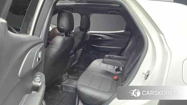 Chevrolet (GM Daewoo) Trailblazer 2022 Белый из Кореи, фото 3