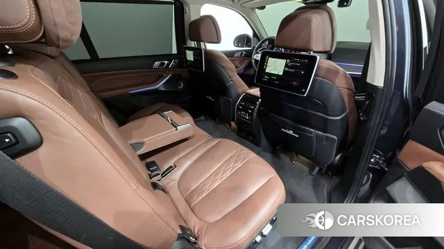 BMW X7 (G07) 2022 Серый из Кореи, фото 3