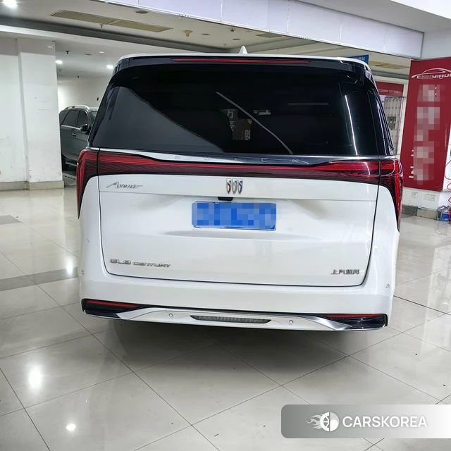 Buick century 2023 Белый из Китая, фото 3