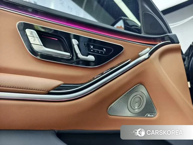 Mercedes-Benz S-class 2021 Черный из Китая, фото 3