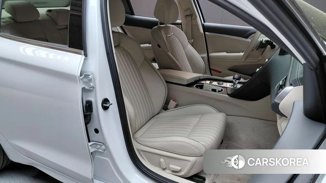 Genesis The New G70 2022 Белый из Кореи, фото 3