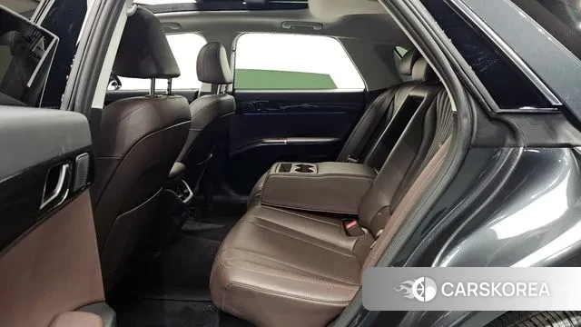 Hyundai Grandeur Hybrid (GN7) 2023 Серый из Кореи, фото 3