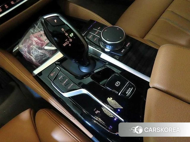 BMW 5 Series (G30) 2022 Черный из Кореи, фото 3