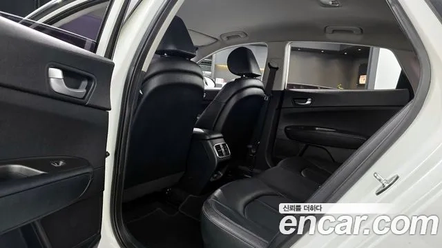 Kia The New K5 2nd generation 2018 Белый из Кореи, фото 3