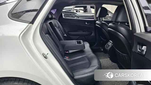 Kia The New K5 2nd generation 2018 Белый из Кореи, фото 3