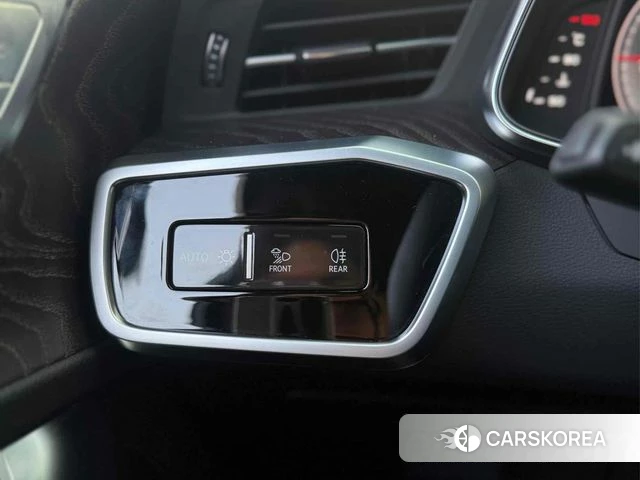 Audi A6 (C8) 2023 Белый из Кореи, фото 3