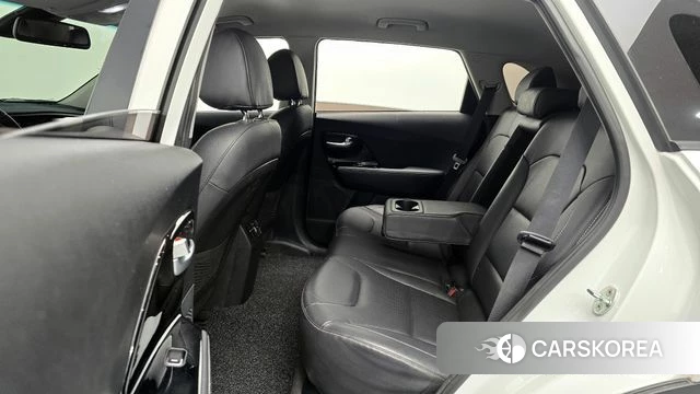 Kia Niro EV 2021 Белый из Кореи, фото 3