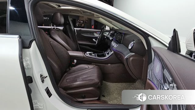 Mercedes-Benz CLS-Class C257 2019 Белый из Кореи, фото 3
