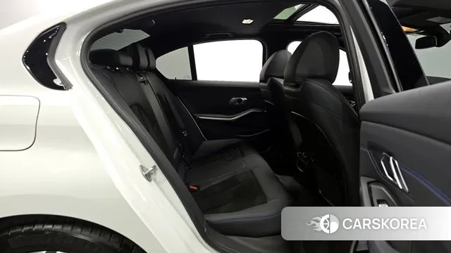 BMW 3 Series (G20) 2021 Белый из Кореи, фото 3