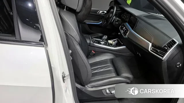 BMW X5 (G05) 2023 Белый из Кореи, фото 3