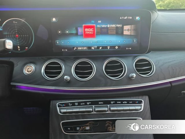 Mercedes-Benz E-Class W213 2021 Белый из Кореи, фото 3