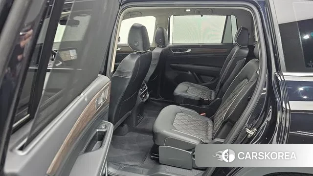 Volkswagen Atlas 2025 Черный из Кореи, фото 3