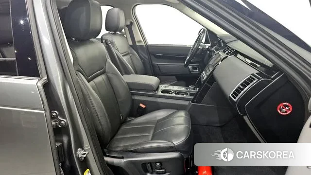 Land Rover Discovery 5 2018 Серый из Кореи, фото 3