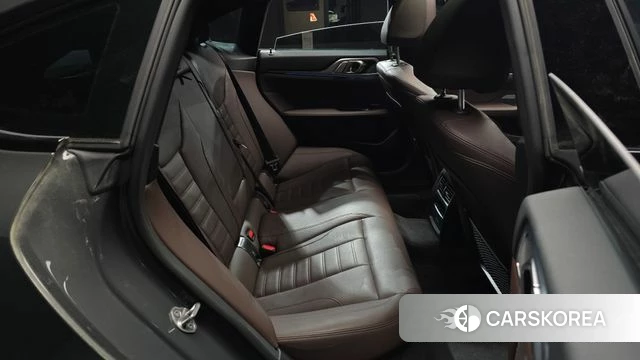 BMW i4 2022 Серый из Кореи, фото 3