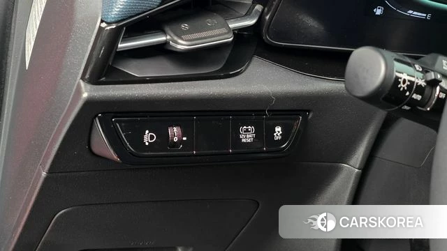 Kia Di Ol Nu Niro 2022 Красный из Кореи, фото 3