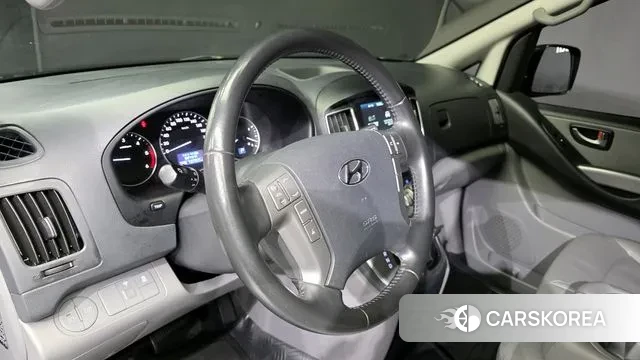 Hyundai The New Grand Starex 2021 Черный из Кореи, фото 3
