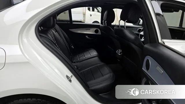 Mercedes-Benz E-Class W213 2019 Белый из Кореи, фото 3