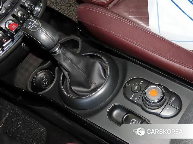 Mini Cooper Clubman 2018 Серебристо-серый из Кореи, фото 3