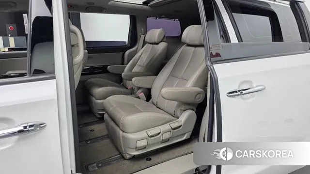 Kia The New Carnival 2019 Белый из Кореи, фото 3