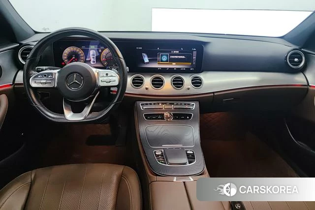 Mercedes-Benz E-class (imported) 2020 Белый из Китая, фото 3