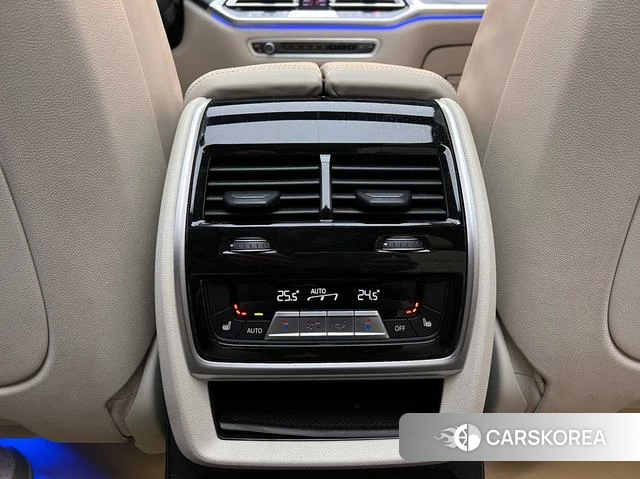 BMW X7 2021 Фиолетовый из Китая, фото 3