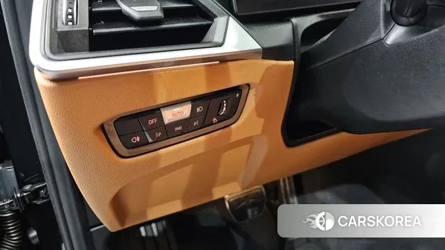 BMW 3 Series (G20) 2024 Черный из Кореи, фото 3