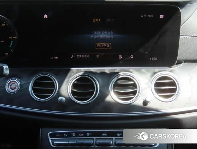 Mercedes-Benz E-Class W213 2021 Черный из Кореи, фото 3