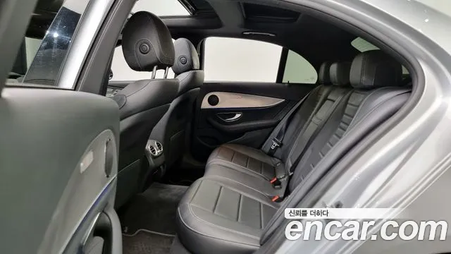 Mercedes-Benz E-Class W213 id 2712030 из Кореи 3