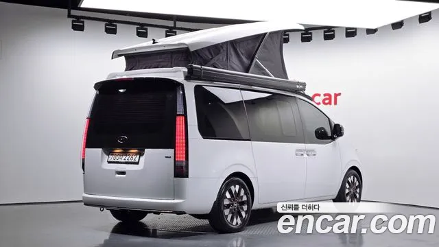 Hyundai Staria 2022 Белый из Кореи, фото 3