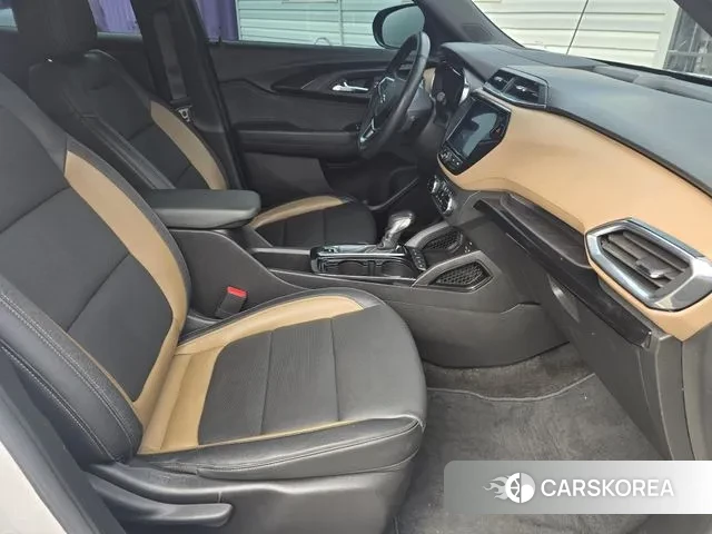 Chevrolet (GM Daewoo) Trailblazer 2022 Белый из Кореи, фото 3