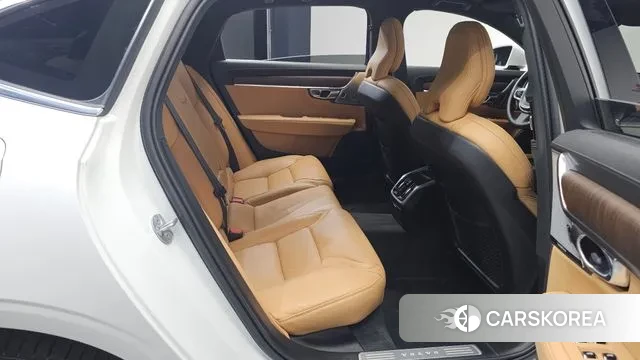 Volvo S90 2023 Белый из Кореи, фото 3