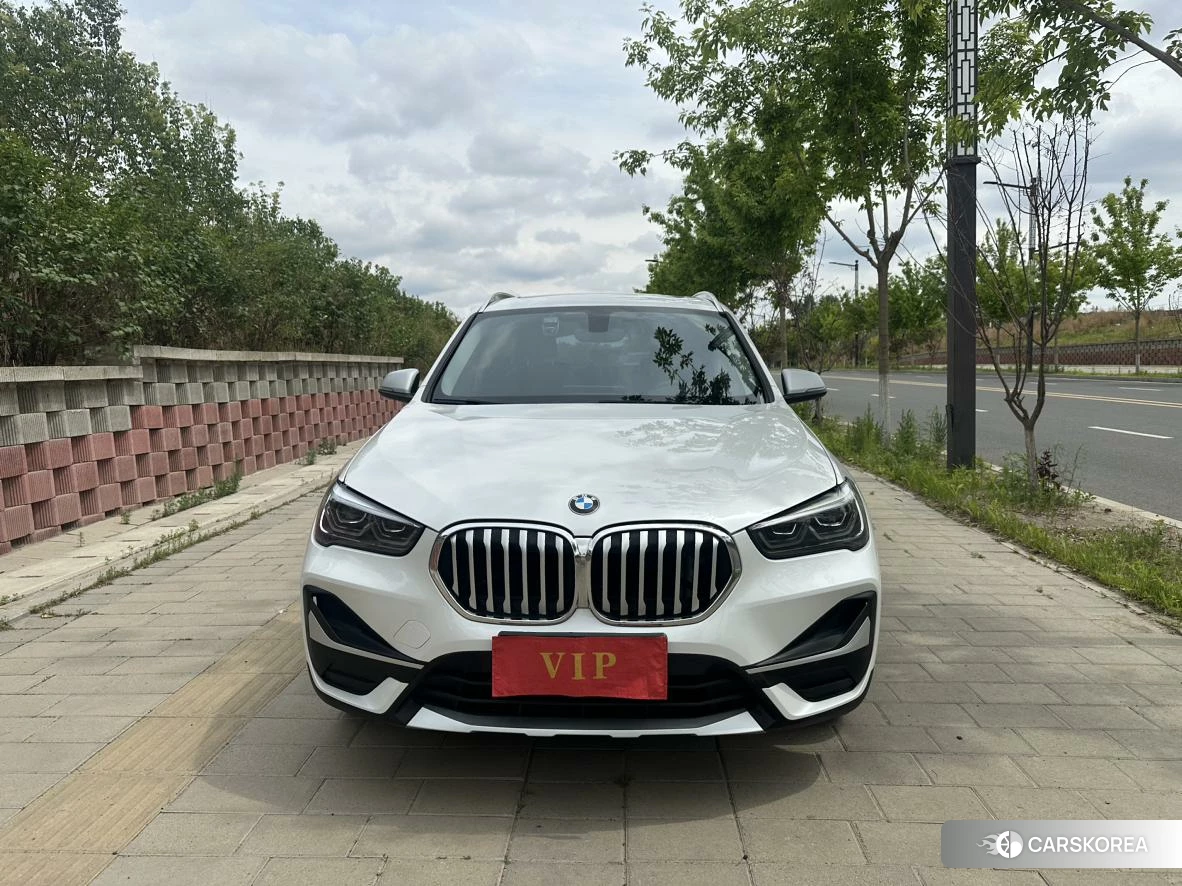 BMW X1 2021 Белый из Китая, фото 3