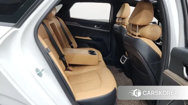 Kia K5 3rd generation 2022 Белый из Кореи, фото 3