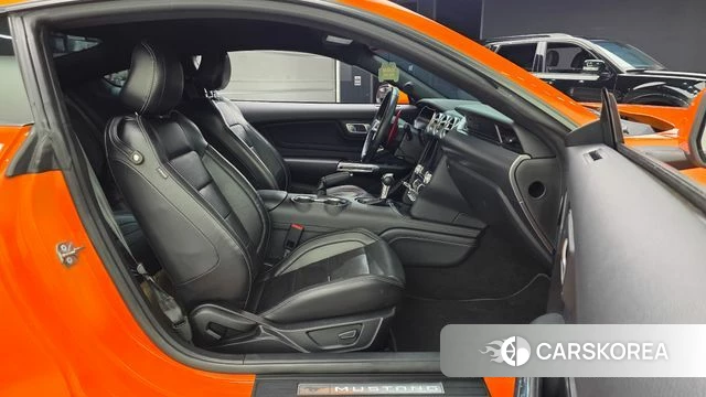 Ford Mustang 2020 Оранжевый из Кореи, фото 3