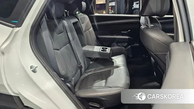 Hyundai Tucson (NX4) 2021 Белый из Кореи, фото 3