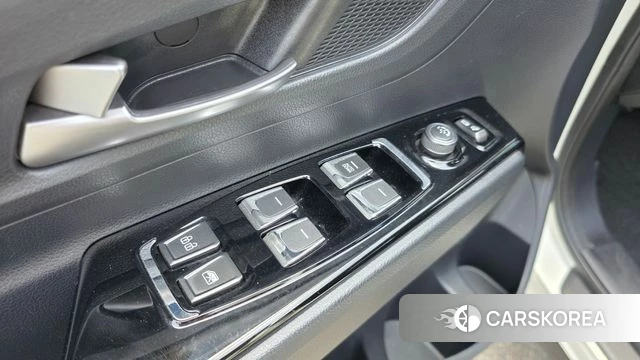 Ssangyong Beautiful Korando 2019 Белый из Кореи, фото 3