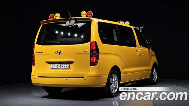 Hyundai The New Grand Starex 2018 Желтый из Кореи, фото 3