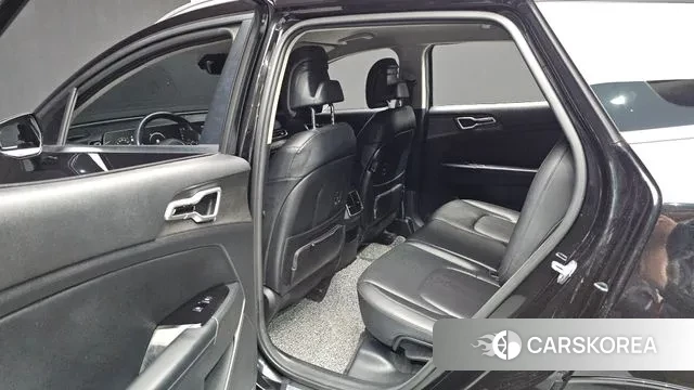 Kia Sportage 5th Generation 2023 Черный из Кореи, фото 3