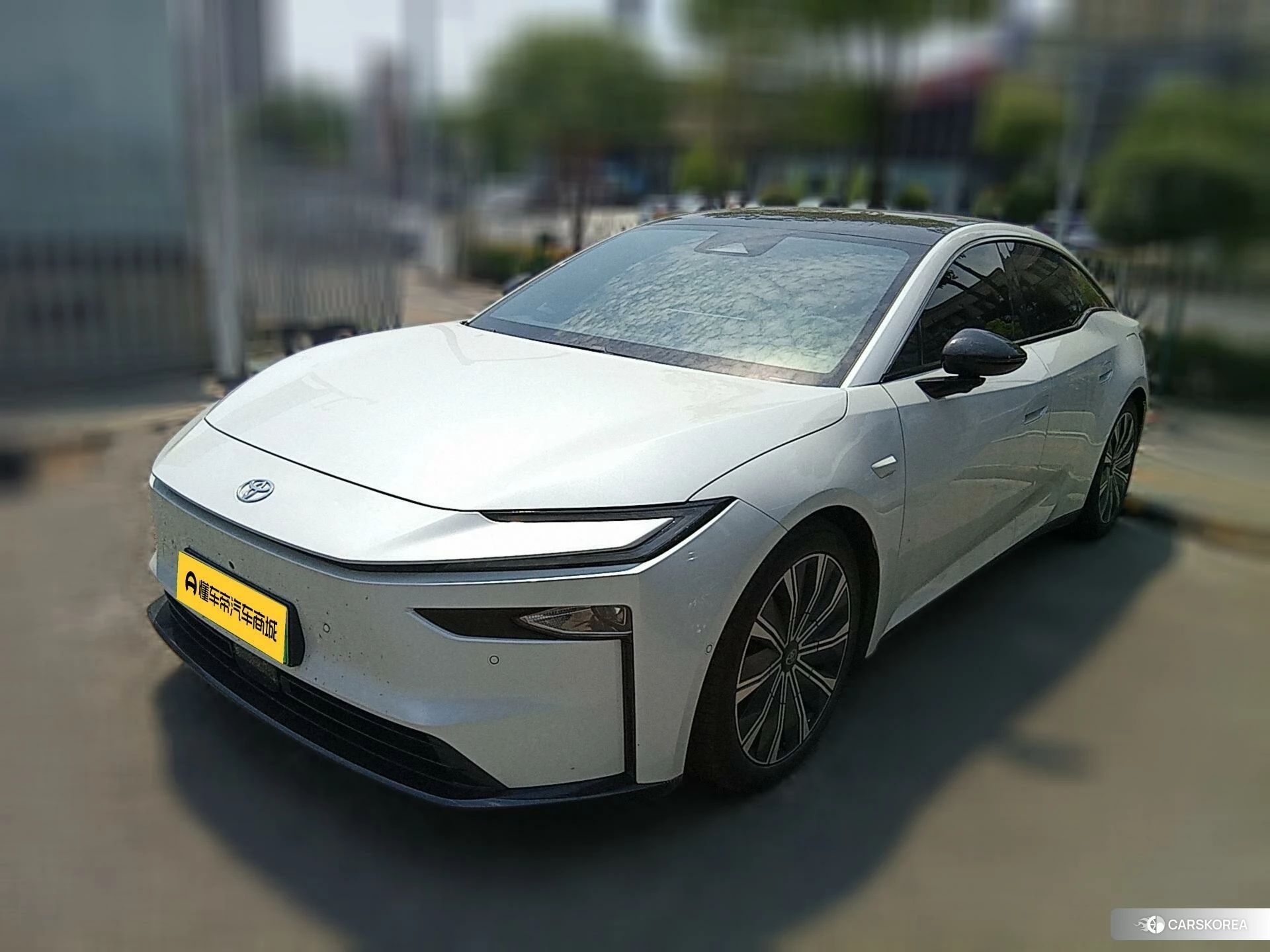 Toyota Platinum Wisdom 7 2026 Белый из Китая, фото 3