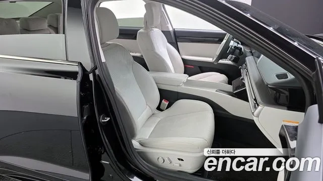 Hyundai Grandeur Hybrid (GN7) 2023 Черный из Кореи, фото 3