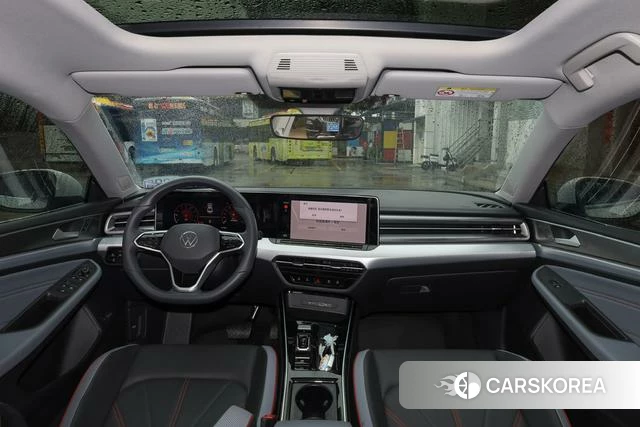 Volkswagen Lingdu 2024 Белый из Китая, фото 3