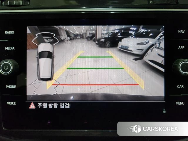 Volkswagen Tiguan second Generation 2022 Черный из Кореи, фото 3