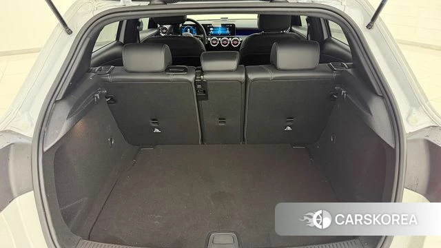 Mercedes-Benz A-Class W177 2020 Белый из Кореи, фото 3