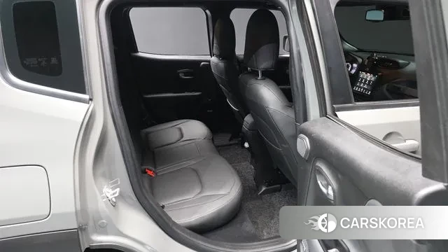 Jeep Renegade 2021 Серый из Кореи, фото 3