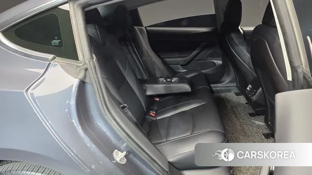 Tesla Model 3 2020 Серый из Кореи, фото 3