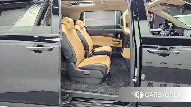 Kia Carnival 4th generation 2022 Черный из Кореи, фото 3