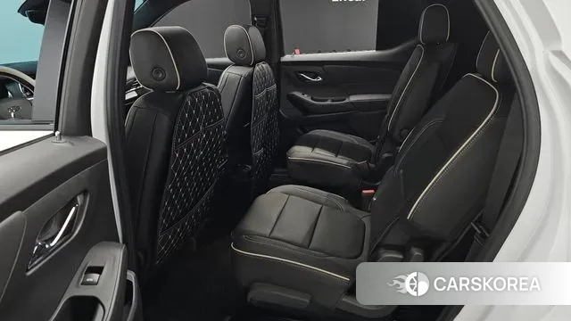 Chevrolet (GM Daewoo) Traverse 2023 Белый из Кореи, фото 3