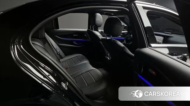 Mercedes-Benz E-Class W213 2020 Черный из Кореи, фото 3