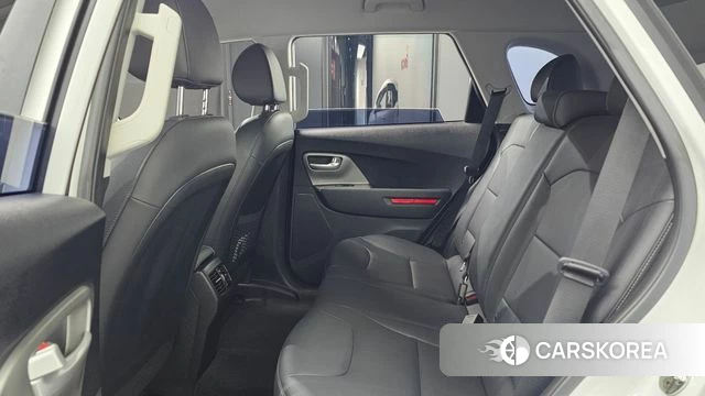 Kia Niro Plus 2022 Белый из Кореи, фото 3